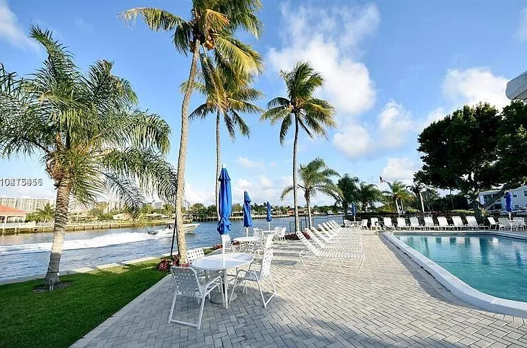 6521 Bay Club Dr #4 — Photo 26
