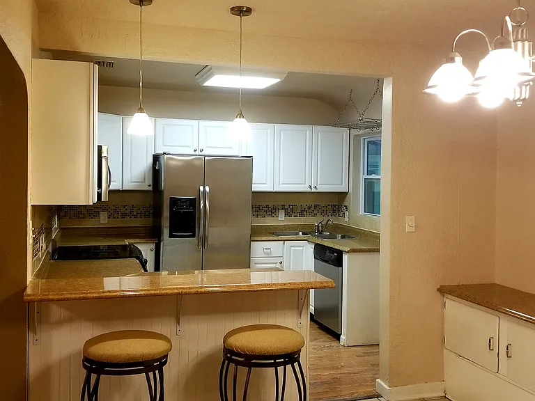 512 E Strawbridge Ave #512 — Photo 11
