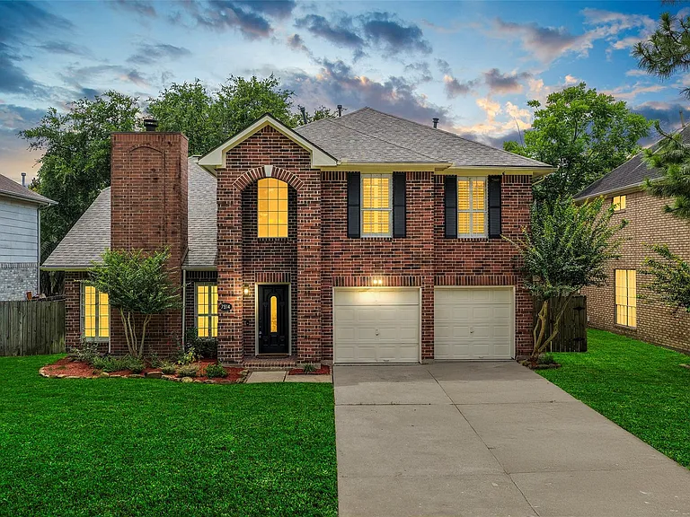 7914 Millbrook Dr — Photo 2