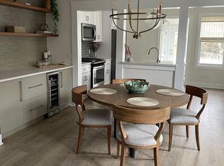 307 S Devon Ave, Wayne, PA 19087