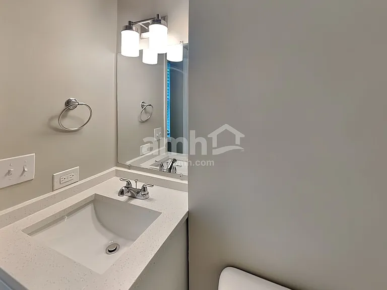 5925 Bluegrass Trl — Photo 10