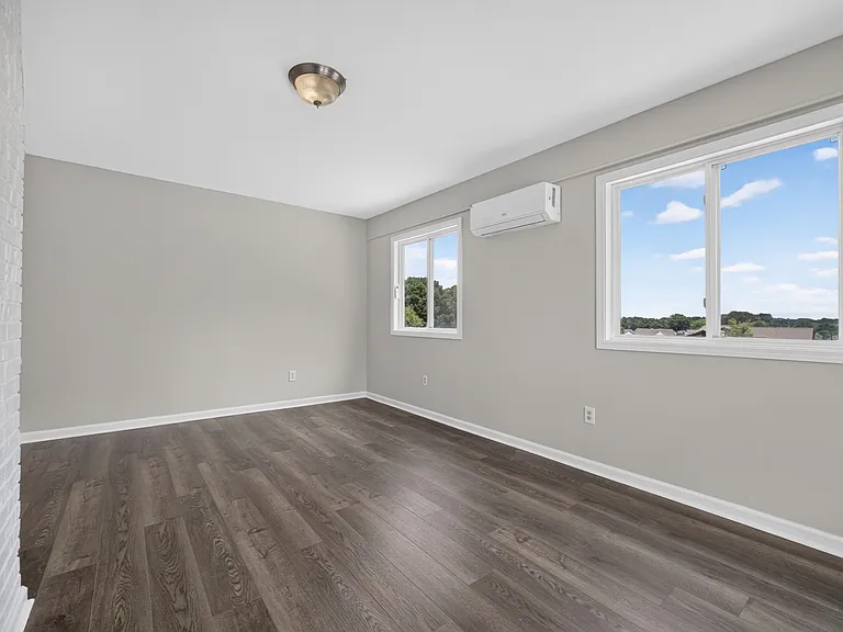 2591 Doc Hughes Rd — Photo 22