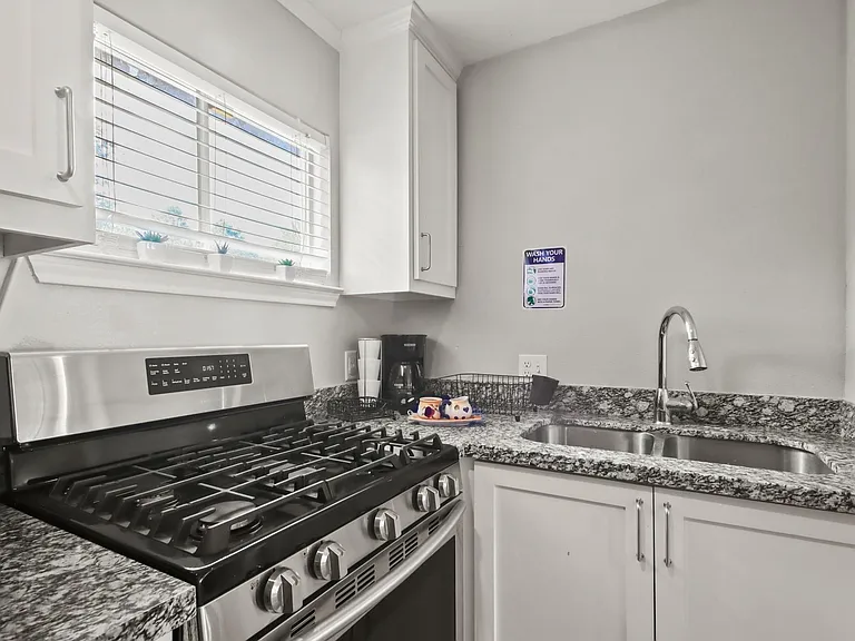 5302 Treaschwig Rd — Photo 31