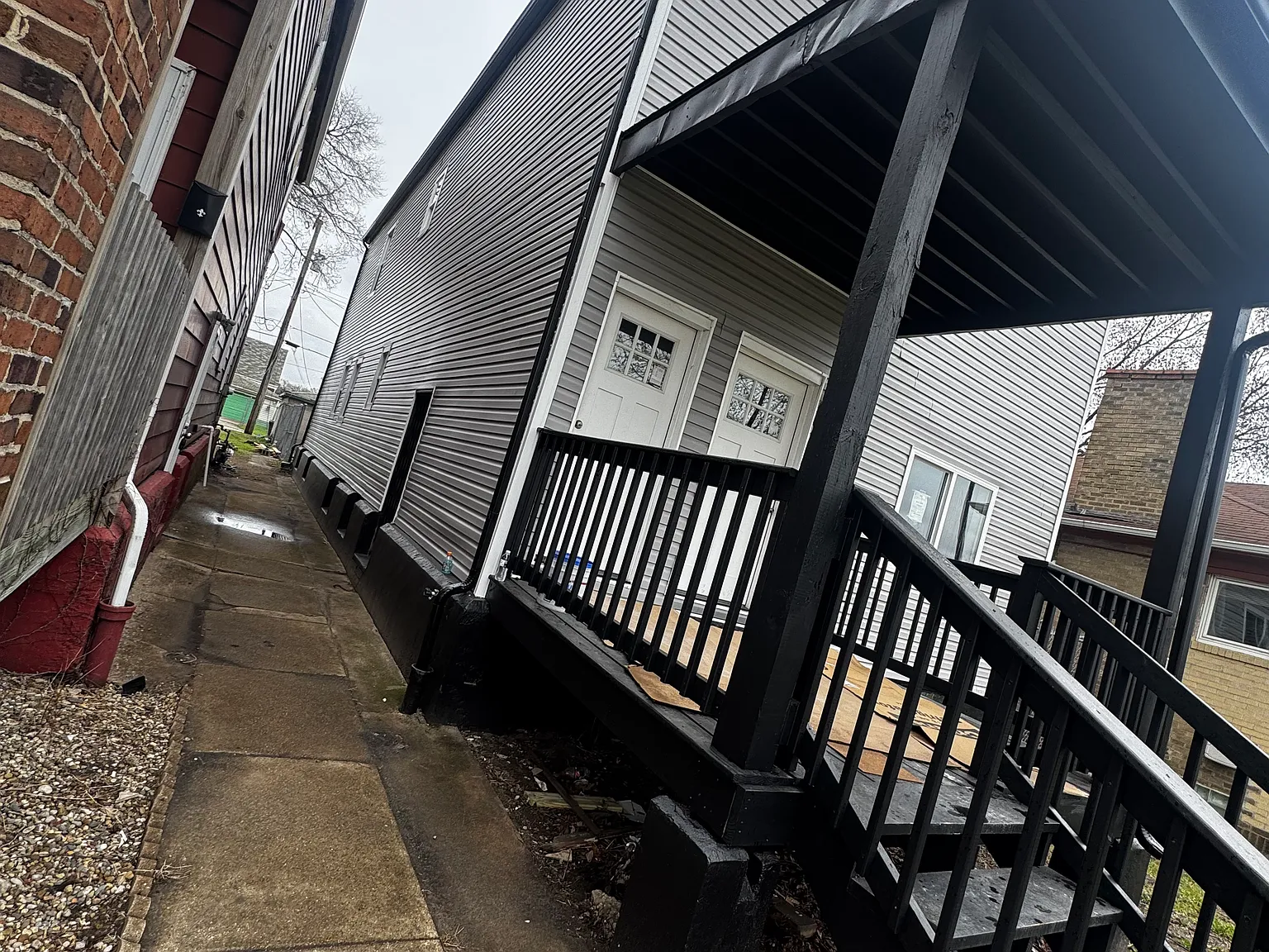 2 bed, 1200 sqft, $1,400 — Photo 1
