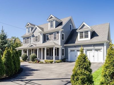 532 Lowell St, Lexington, MA, 02420