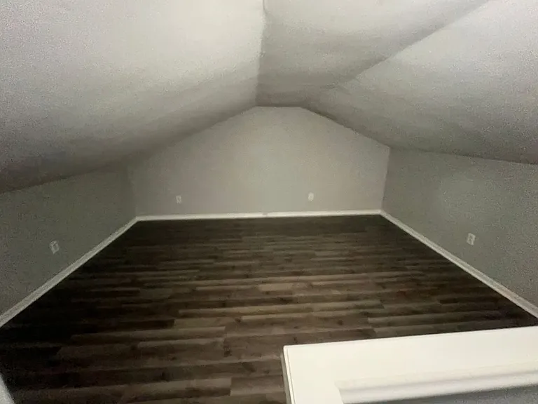 728 Meadowview Ln — Photo 27