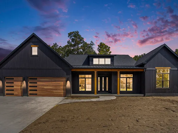 1843 Sienna St, Kalamazoo, MI 49009