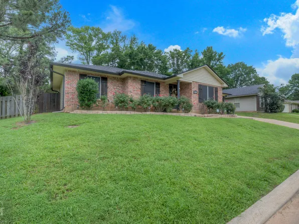 1014 Creekside Ln, Haughton, LA 71037