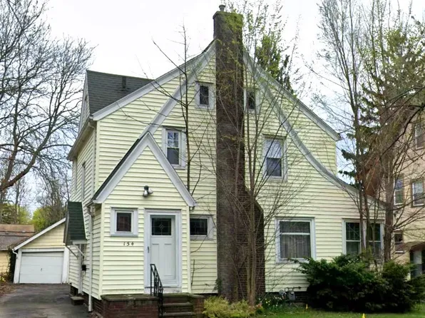 154 Hurstbourne Rd, Rochester, NY 14609