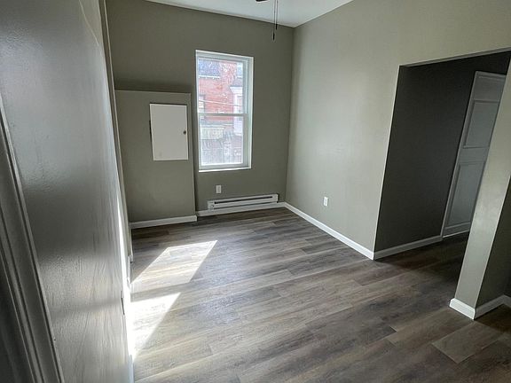 3rd image of 4201 Viola St Floor 2