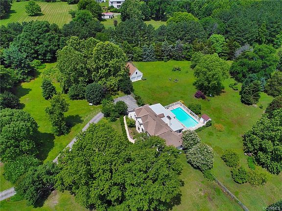 3rd image of 12207 Cabin Creek Dr