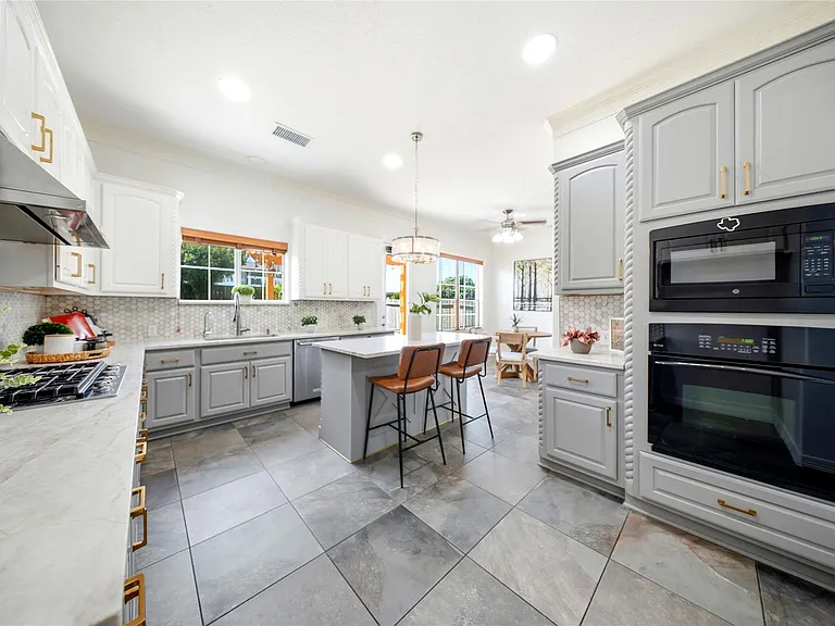 14519 Basalt Ln — Photo 9
