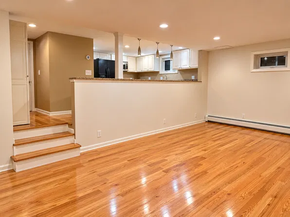 (undisclosed Address), Norwalk, CT 06850