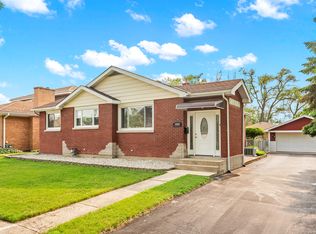 1500 Mandel Ave, Westchester, IL 60154
