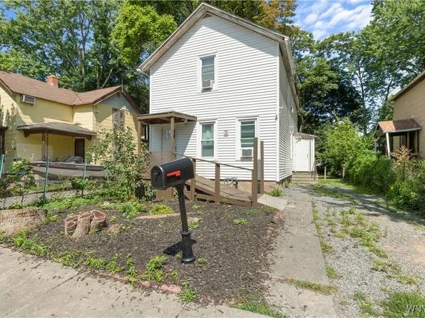 430 Elmwood Ave, Niagara Falls, NY 14301