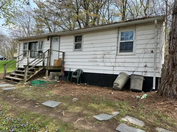 61 Fernwood Rd, Wantage Twp., NJ 07461