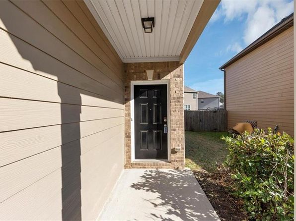 6543 Woodwell Dr, Union City, GA 30291