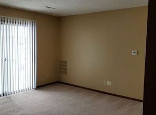 306 S J St #7, Indianola, IA 50125