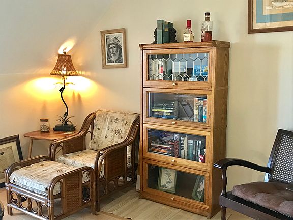 Loft bonus room with a wayer