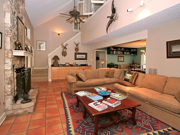 2nd image of 13615 Inwood Park