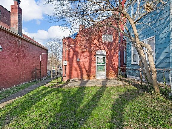4th image of 3740 Texas Ave
