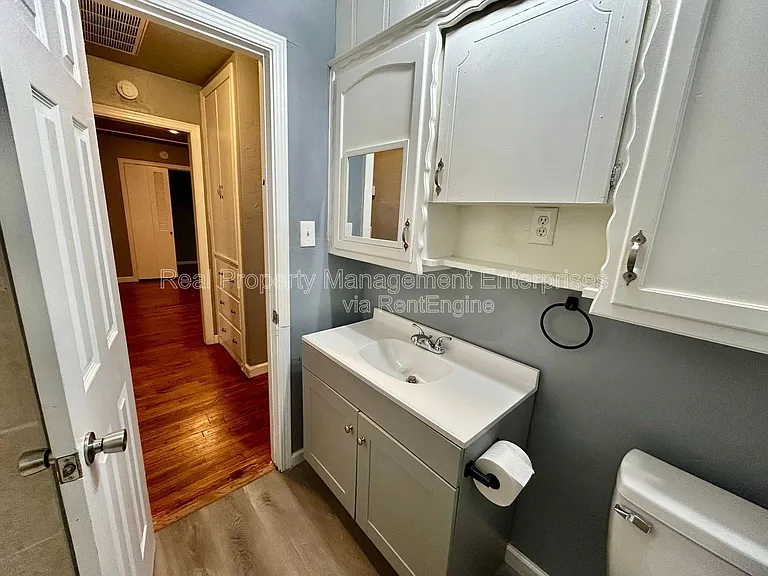 3044 NW 28th St — Photo 18