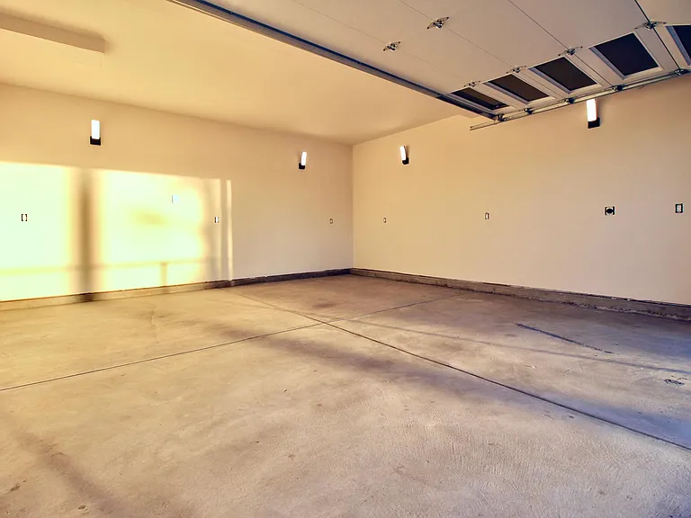 8710 Flower St — Photo 17