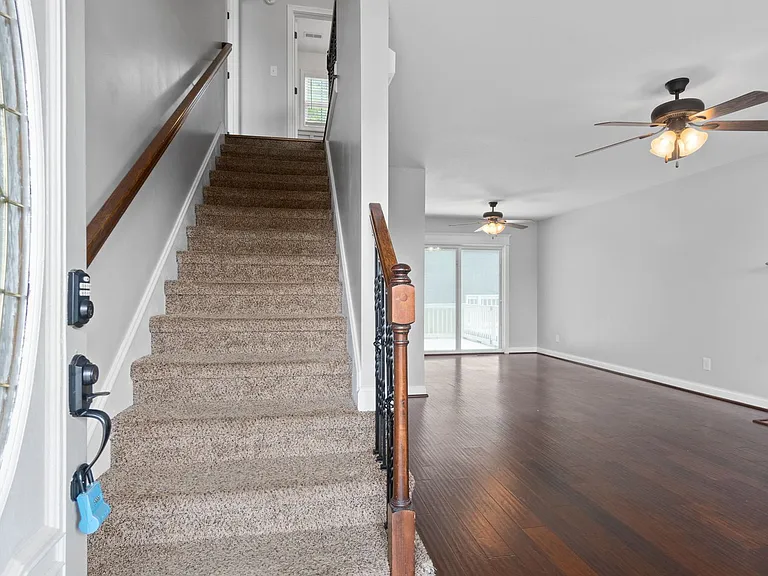 3459 Bradfield Dr — Photo 5
