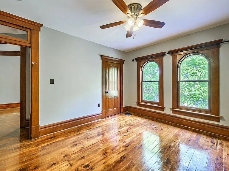 1023 Neil Ave — Photo 34