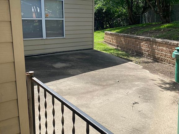 2nd image of 4847 SW 29th St