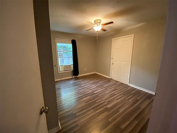 4th image of 1316 NW 3rd Ave