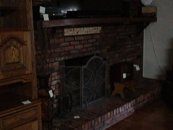 upstairs mantle and den