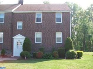 2204 Steele Rd #B, Drexel Hill, PA 19026