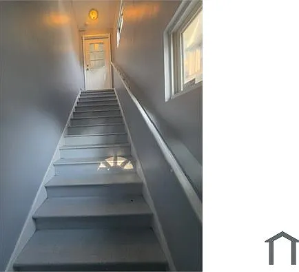 2 bed, 884 sqft, $1,350 — Photo 3