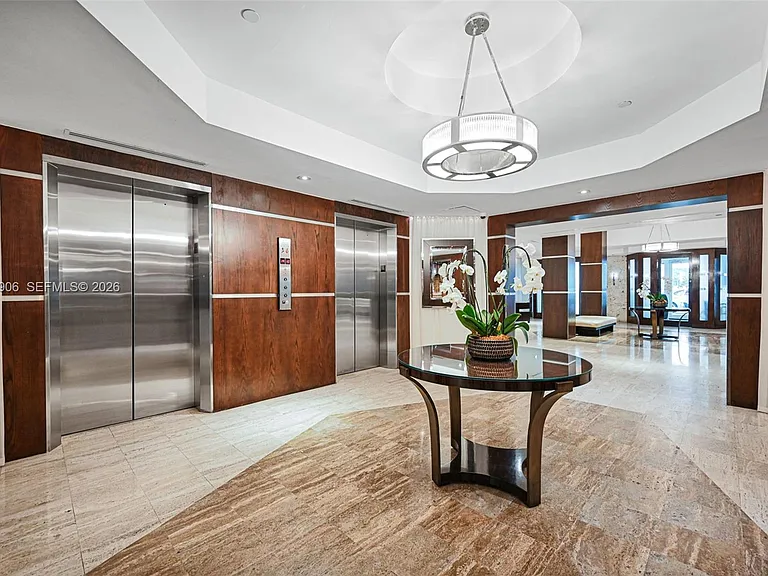 2451 Brickell Ave #5G — Photo 16