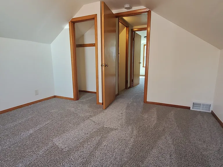 149 Fernald Ave — Photo 29