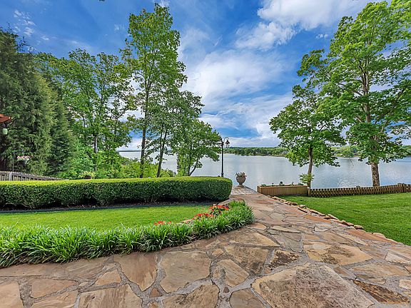 4th image of 1811 Harbour View Dr