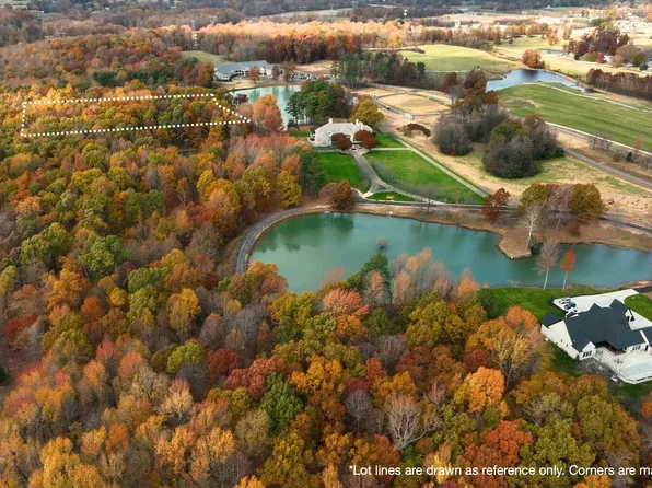 2182/2170 Stonehaven Ln, Paducah, KY 42001