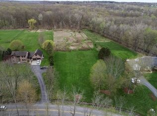 51 Chamberlain Rd, Honeoye Falls, NY 14472