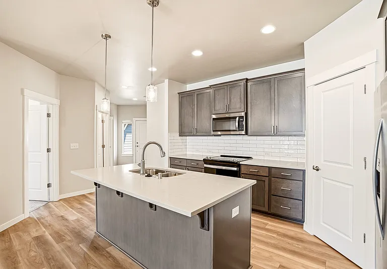 1231 N Tschirley St #1 — Photo 12