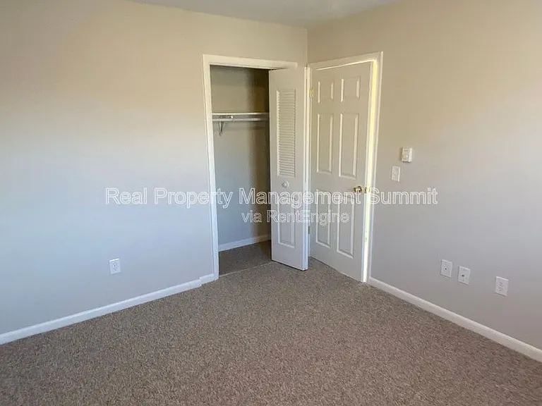 2407 Bare St. — Photo 18