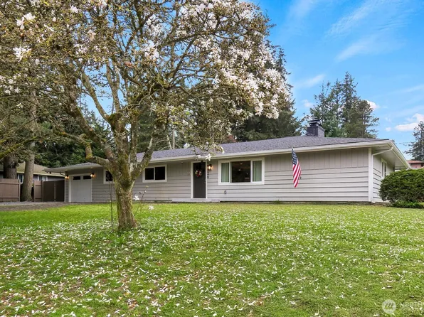 19326 66th Avenue W, Lynnwood, WA 98036