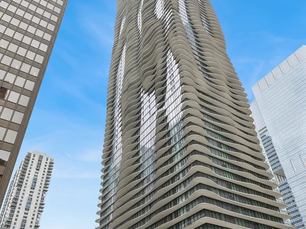 225 N Columbus Dr Unit 5512, Chicago, IL 60601