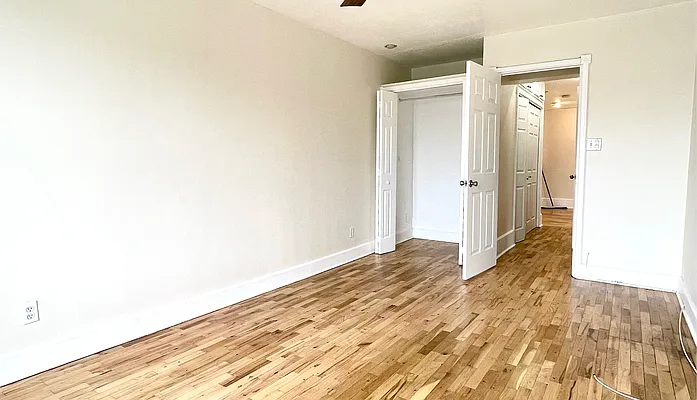 Rented by Oxford Property Group | media 22