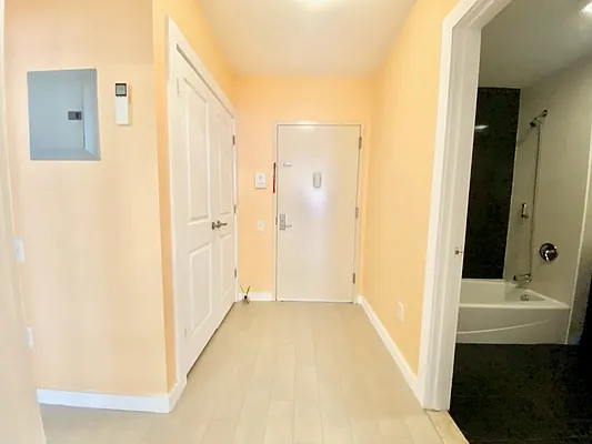 Rented by EastMount Realty LLC | media 14