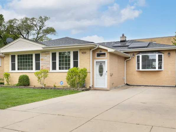 9330 Kolmar Ave, Skokie, IL 60076