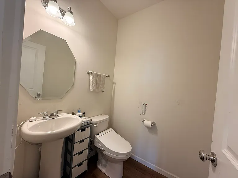 2984 Stonecrop Dr — Photo 7