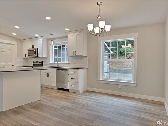 5th image of 38110 236th Ave SE