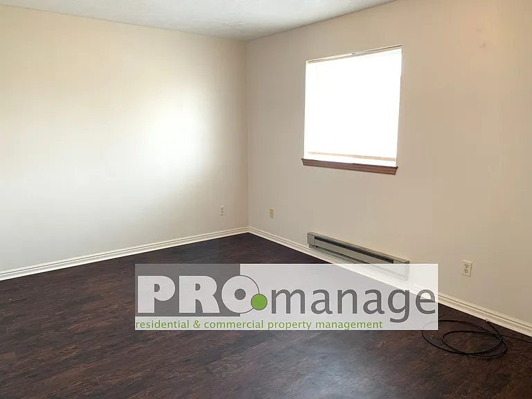 2161 - 2167 Meppen Dr. — Photo 10