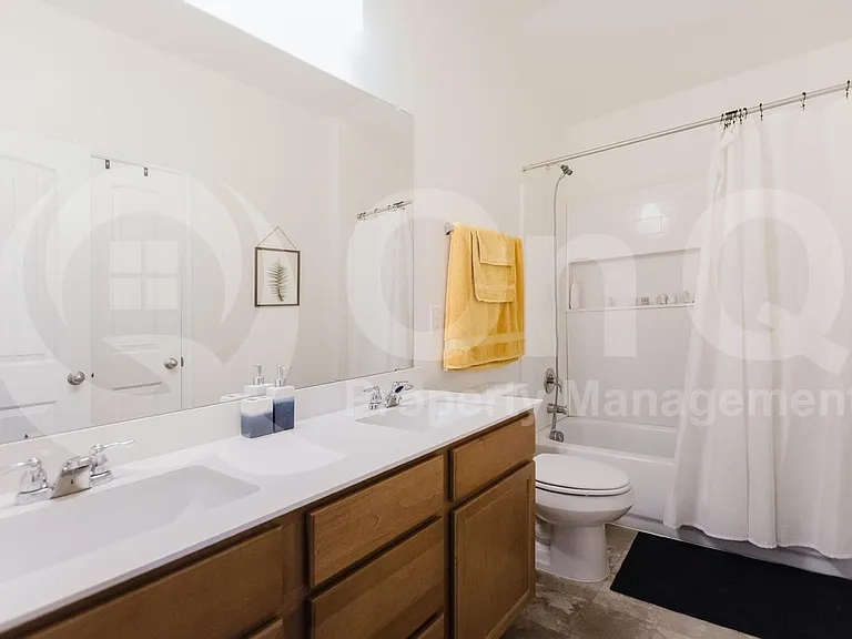 14220 James Buchanan St — Photo 28